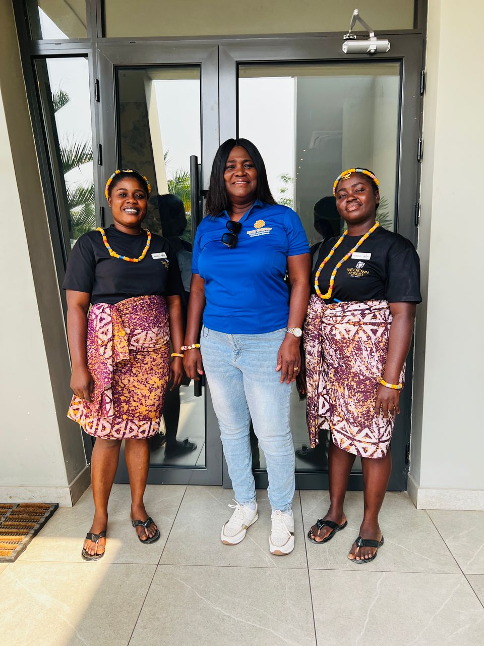 Familiarization tour to crown forest and Tills beach resort